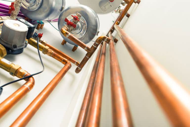 Do Copper Pipes Need To Be Grounded? - What Blueprint