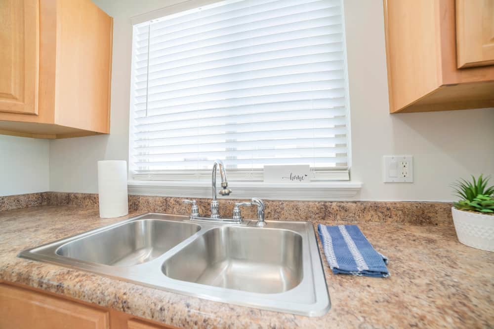 electrical outlet near kitchen sink