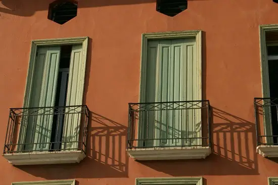 Which Color Is Best For Balcony Walls