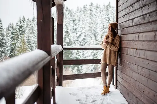 How To Remove Snow From A Balcony