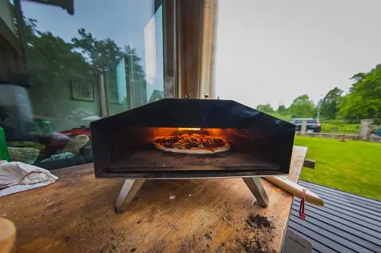 Can I Put a Pizza Oven On A Deck